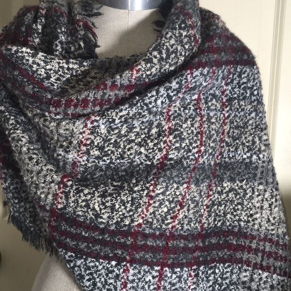 Boho Chunky Plaid Oversized Knit Scarf with Fringe | Cozy Winter Wrap 6’x3’ - Picture 9 of 16